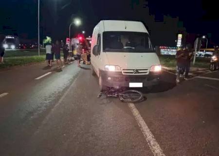 Adolescente de bicicleta morre depois de ser atropelado por van na BR-267 em Bataguassu